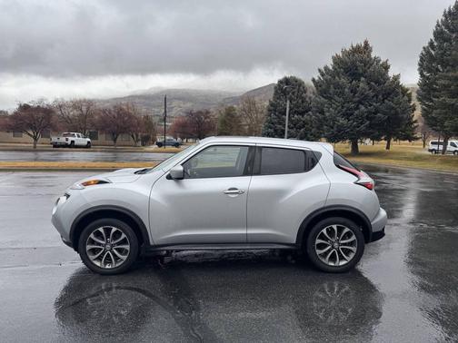 2017 Nissan Juke SV