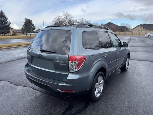 2010 Subaru Forester 2.5 X Premium