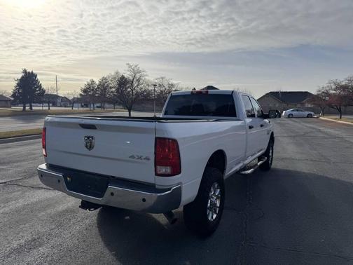 2018 RAM 2500 Tradesman Crew Cab 4x4 8' Box