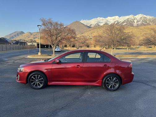 2017 Mitsubishi Lancer SE