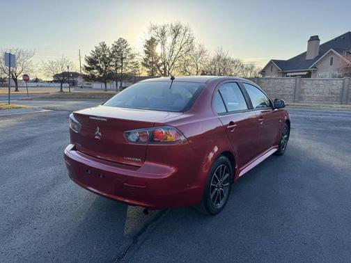 2017 Mitsubishi Lancer SE