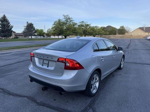 2012 Volvo S60 T5