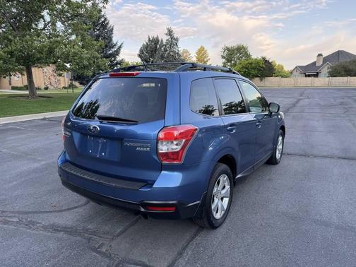 Quartz Blue Pearl 2015 Subaru Forester 2.5i Premium