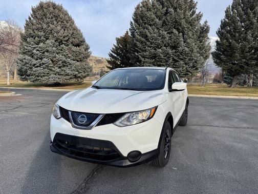 2018 Nissan Rogue Sport S