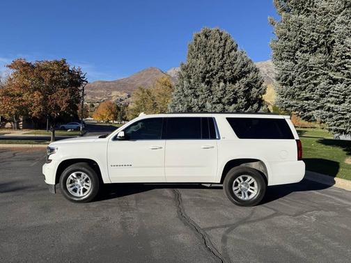 2018 Chevrolet Suburban LT