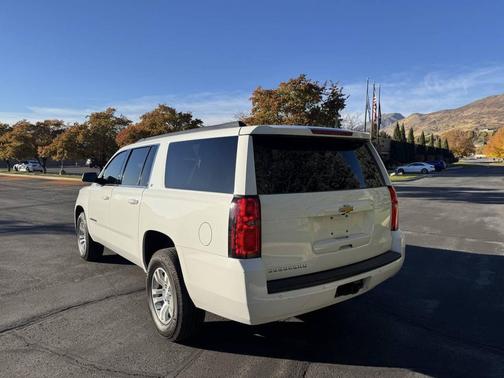 2018 Chevrolet Suburban LT