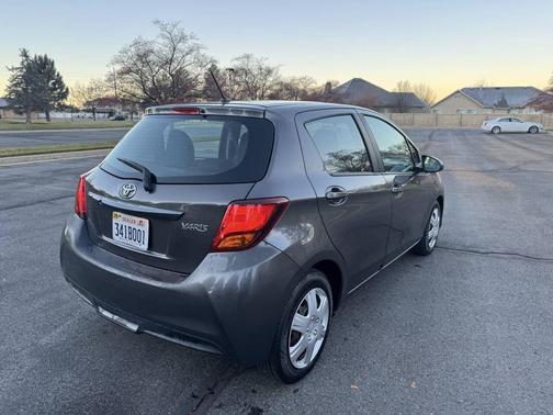 2015 Toyota Yaris L