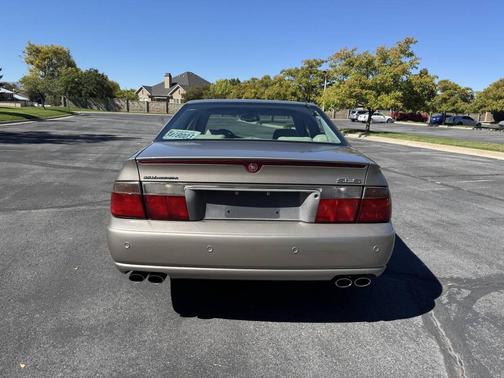2002 Cadillac Seville Base