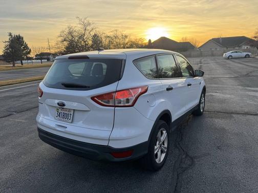 2014 Ford Escape S