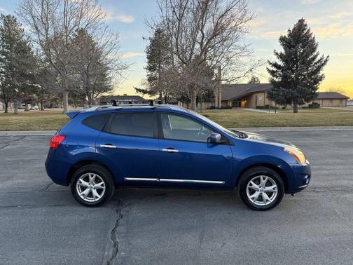 2011 Nissan Rogue SV