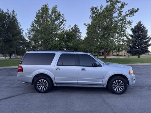 Ingot Silver Metallic 2015 Ford Expedition EL XLT