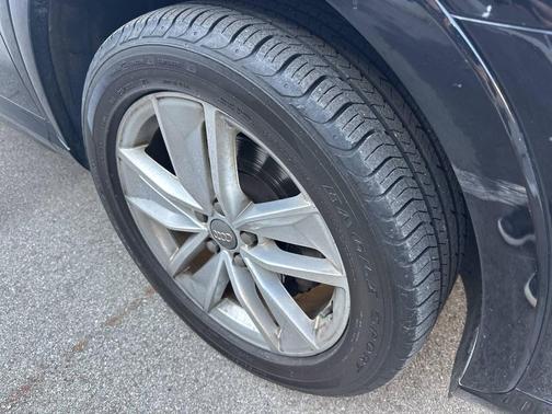 2017 Audi Q3 2.0T Premium