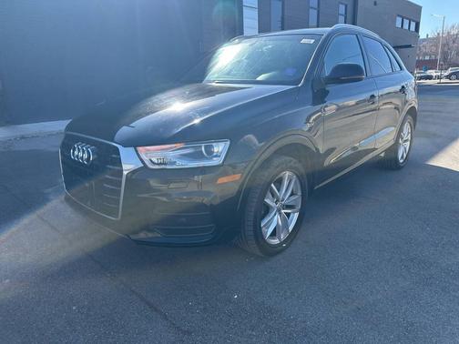 2017 Audi Q3 2.0T Premium