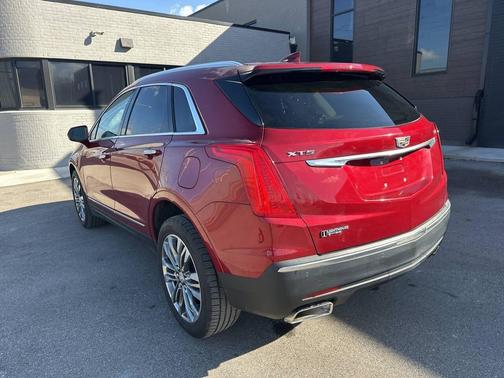 2019 Cadillac XT5 Premium Luxury
