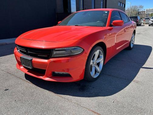 Go Mango 2018 Dodge Charger SXT