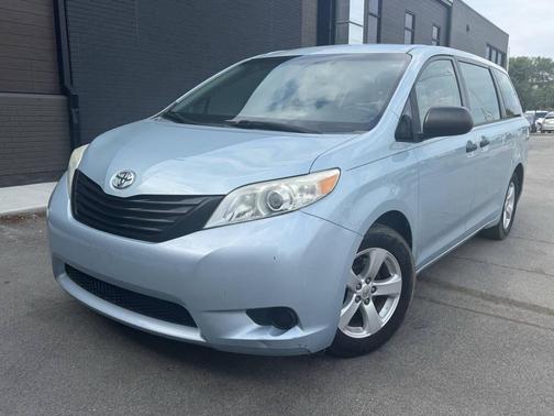 2015 Toyota Sienna L
