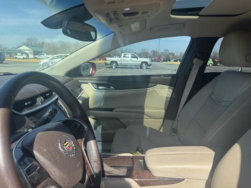 2013 Cadillac XTS Base