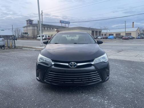2015 Toyota Camry Hybrid XLE