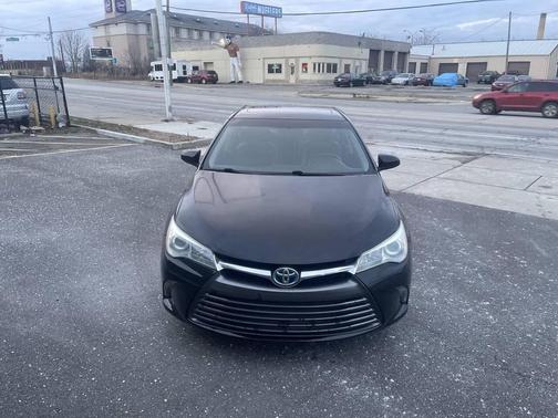 2015 Toyota Camry Hybrid XLE