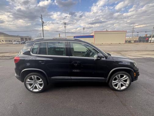 2016 Volkswagen Tiguan 2.0T SE 4MOTION