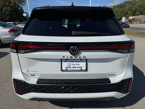 2025 Volkswagen Tiguan 2.0T SE R-Line Black 4MOTION