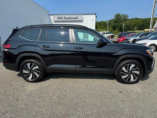2025 Volkswagen Atlas 2.0T SE w/Technology 4MOTION