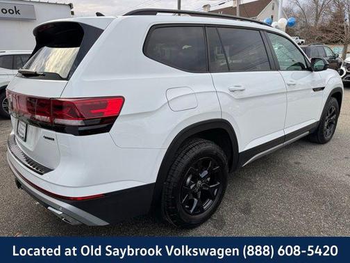 2025 Volkswagen Atlas 2.0T Peak Edition