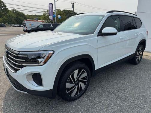 2025 Volkswagen Atlas 2.0T SE w/Technology 4MOTION