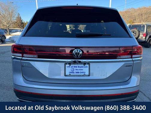 2024 Volkswagen Atlas 2.0T SE w/Technology 4MOTION