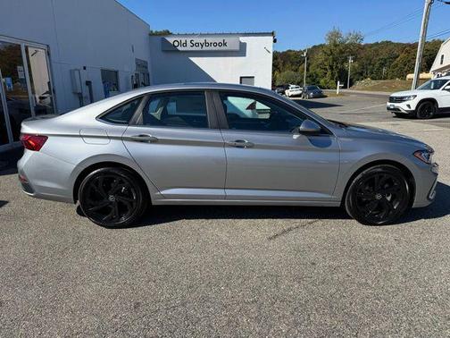 Silver Metallic 2026 Volkswagen Jetta 1.4T SE