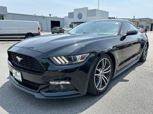 2015 Ford Mustang EcoBoost Premium