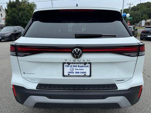 2025 Volkswagen Tiguan 2.0T SE 4MOTION