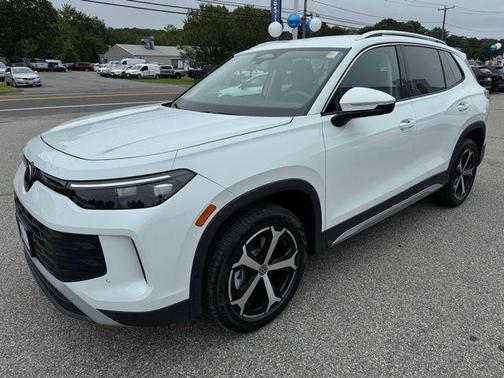 2025 Volkswagen Tiguan 2.0T SE 4MOTION