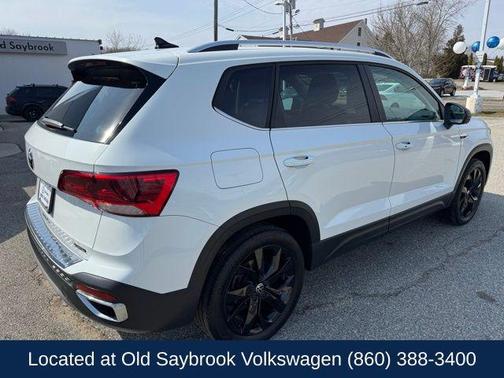 2023 Volkswagen Taos 1.5T SE