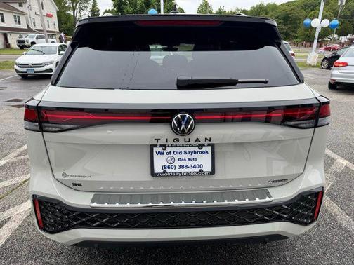 2025 Volkswagen Tiguan 2.0T SE R-Line Black 4MOTION