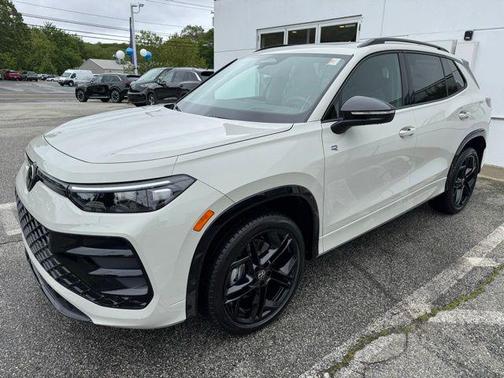 2025 Volkswagen Tiguan 2.0T SE R-Line Black 4MOTION