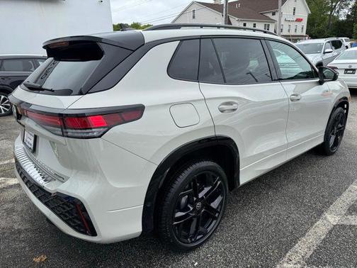 2025 Volkswagen Tiguan 2.0T SE R-Line Black 4MOTION