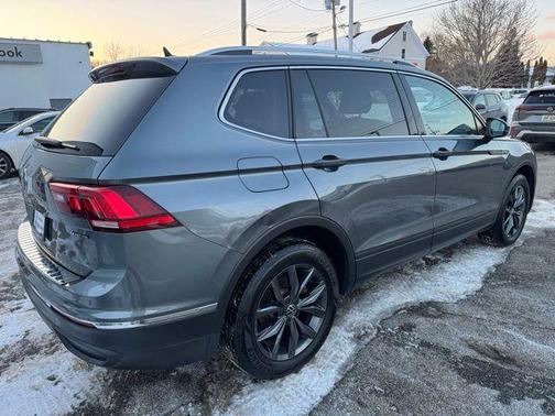 2022 Volkswagen Tiguan 2.0T SE 4MOTION