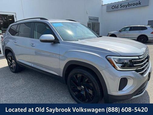 2024 Volkswagen Atlas 2.0T SE w/Technology 4MOTION