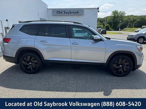 2024 Volkswagen Atlas 2.0T SE w/Technology 4MOTION