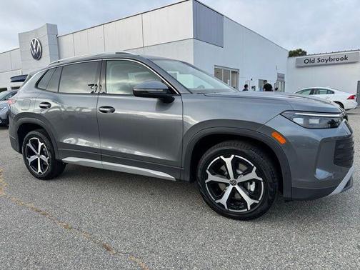 2025 Volkswagen Tiguan 2.0T SE 4MOTION