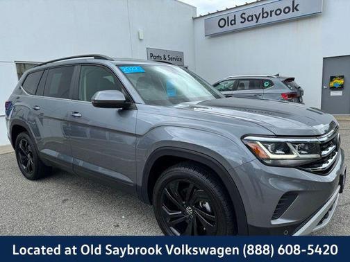 2022 Volkswagen Atlas 3.6L SE w/Technology