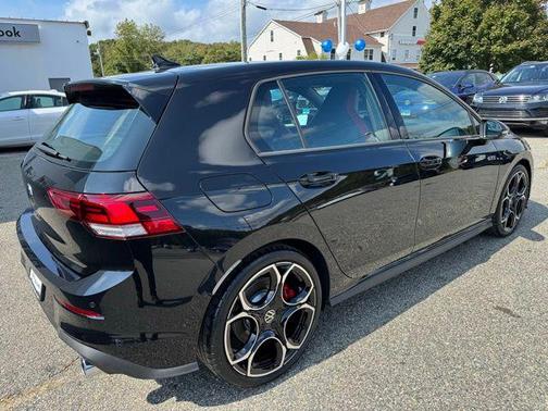 2025 Volkswagen Golf GTI 2.0T S DSG