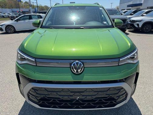 Moss Green 2026 Volkswagen Taos SEL