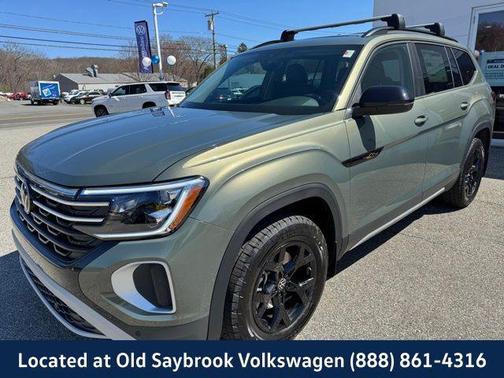 2025 Volkswagen Atlas 2.0T Peak Edition