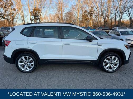 Pure White 2023 Volkswagen Taos 1.5T S