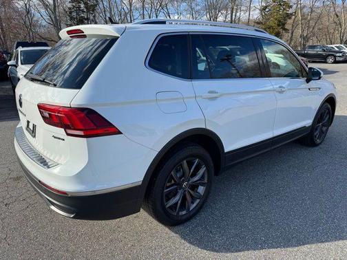 2022 Volkswagen Tiguan 2.0T SE 4MOTION