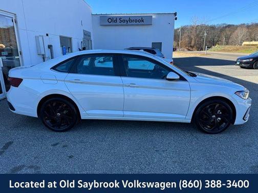 2025 Volkswagen Jetta 1.5T SE