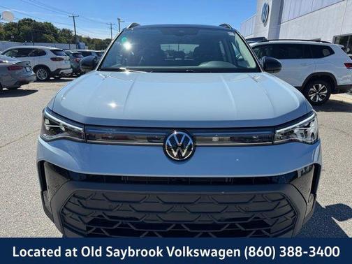 2025 Volkswagen Taos 1.5T SE Black
