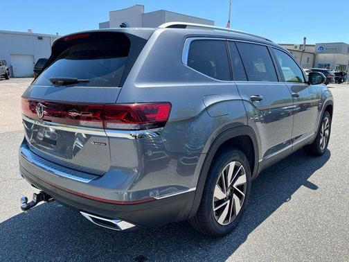 2025 Volkswagen Atlas 2.0T SEL